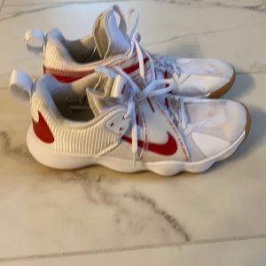 Nike HYPERSET volleyball shoes